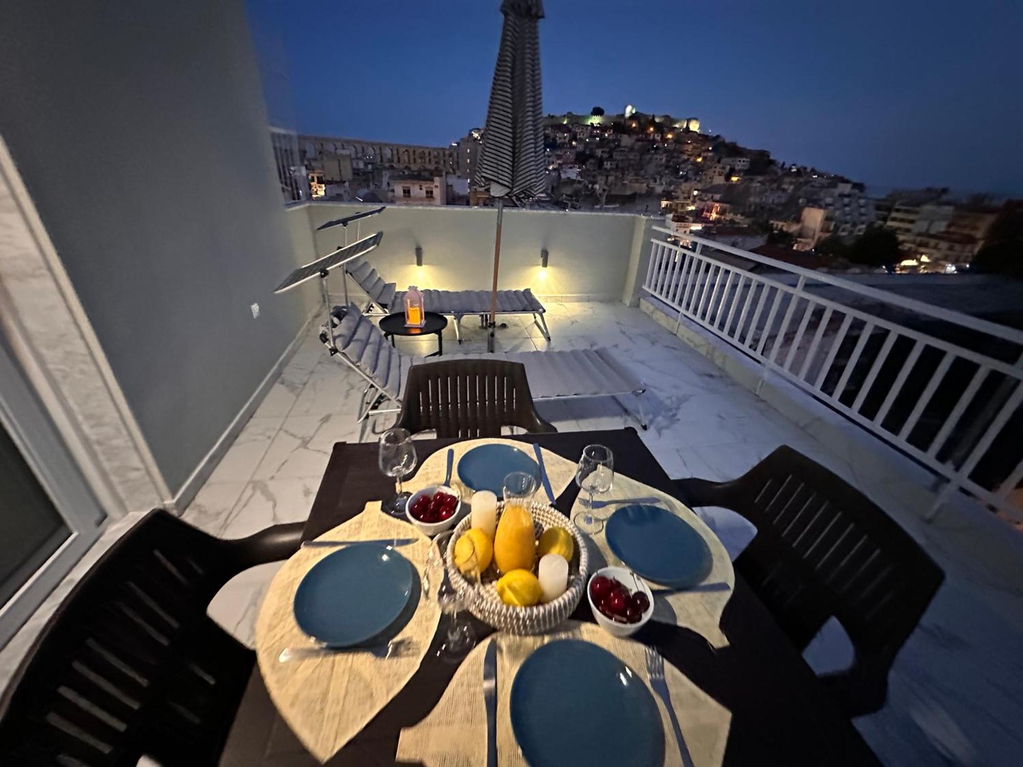 Апартаменты Vista Kavala Center Экстерьер фото